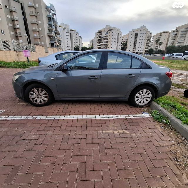 מודעת רכב שברולט קרוז