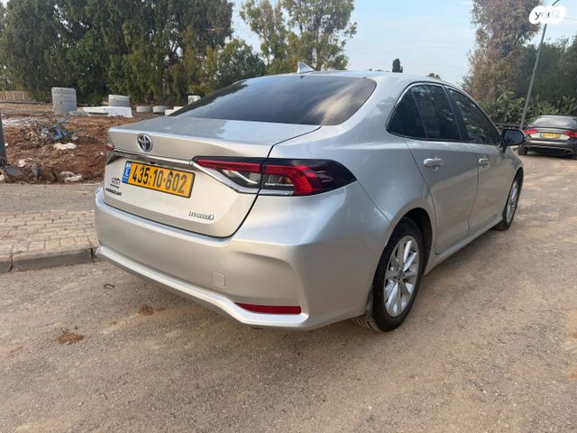 מודעת רכב טויוטה קורולה