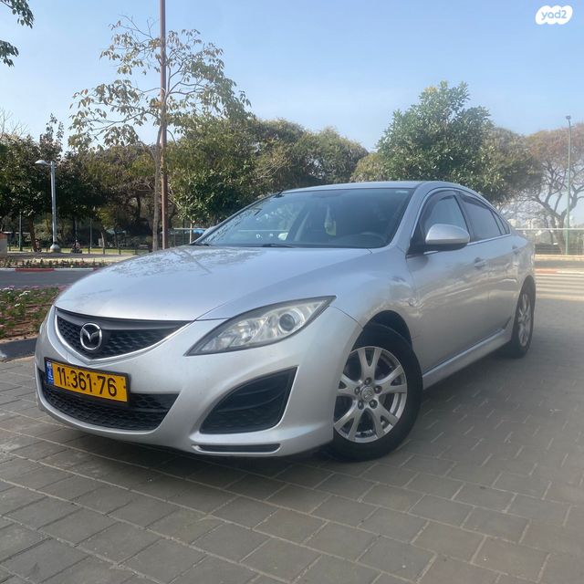 מודעת רכב מאזדה 6