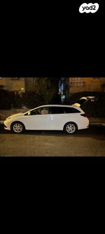 מודעת רכב טויוטה אוריס
