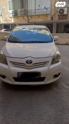 מודעת רכב טויוטה ורסו