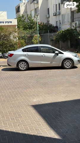 מודעת רכב קיה ריו