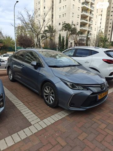 מודעת רכב טויוטה קורולה