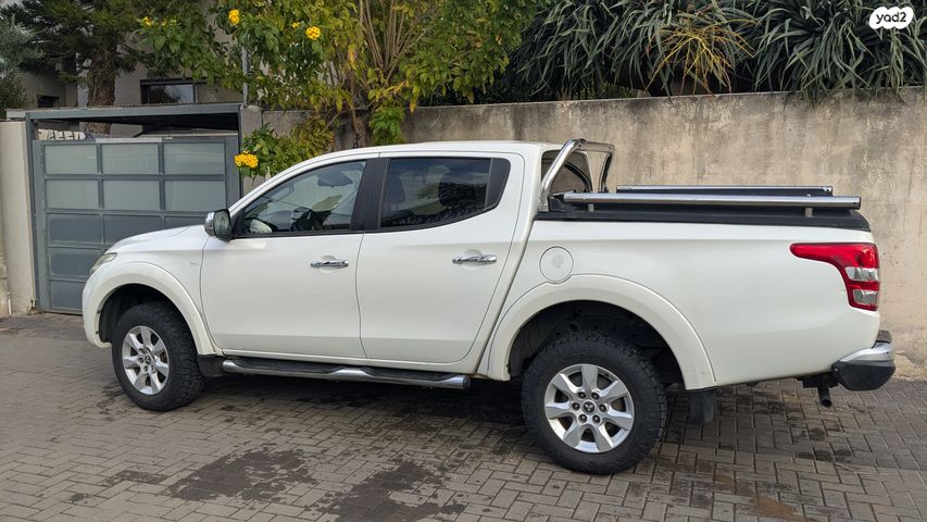 מודעת רכב מיצובישי טרייטון / L200