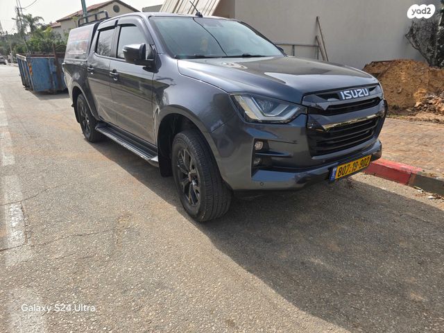 מודעת רכב איסוזו די-מקס