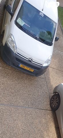 מודעת רכב סיטרואן ברלינגו 