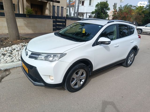 מודעת רכב טויוטה RAV4