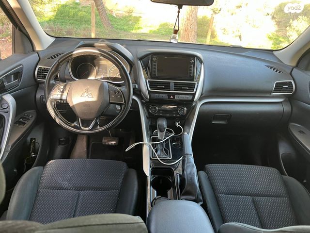 מודעת רכב מיצובישי אקליפס קרוס