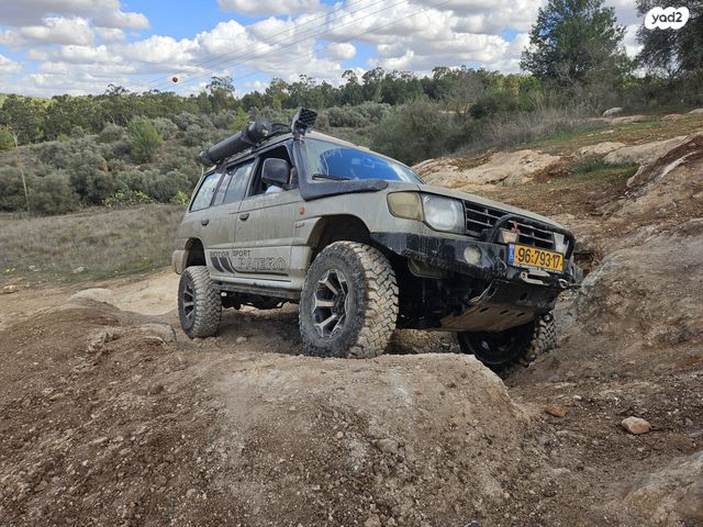 מודעת רכב מיצובישי פג'רו