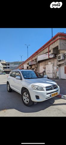 מודעת רכב טויוטה RAV4