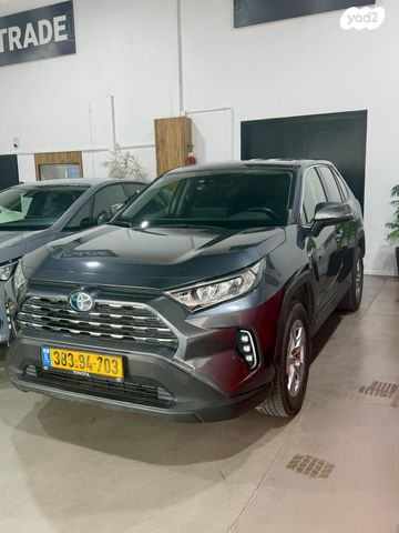 מודעת רכב טויוטה RAV4