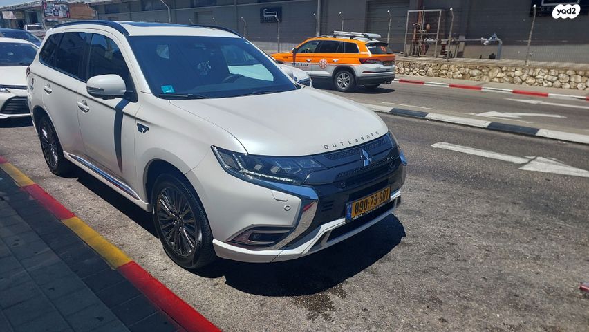 מודעת רכב מיצובישי אאוטלנדר