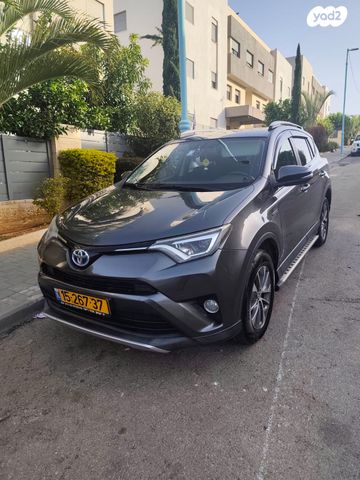 מודעת רכב טויוטה RAV4
