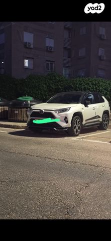 מודעת רכב טויוטה RAV4