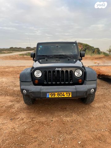 מודעת רכב ג'יפ רנגלר