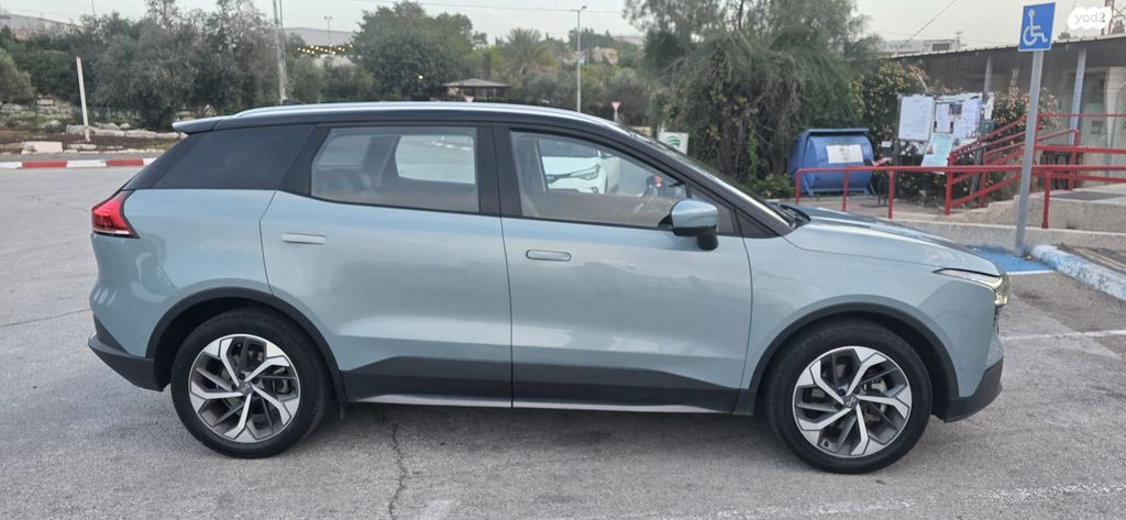 מודעת רכב איוויס U5