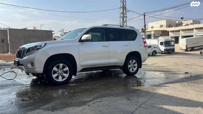 מודעת רכב טויוטה לנד קרוזר