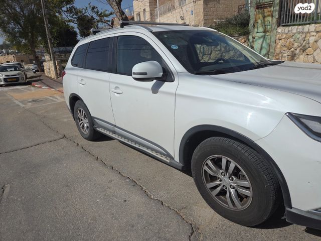 מודעת רכב מיצובישי אאוטלנדר