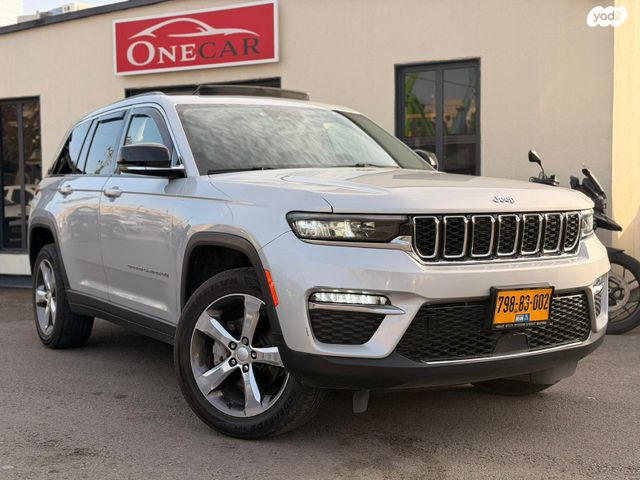 מודעת רכב ג'יפ גרנד צ'ירוקי