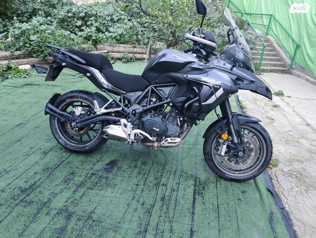 מודעת רכב בנלי TRK 502