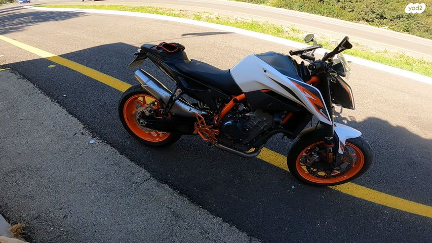 מודעת רכב KTM Naked Duke 890R
