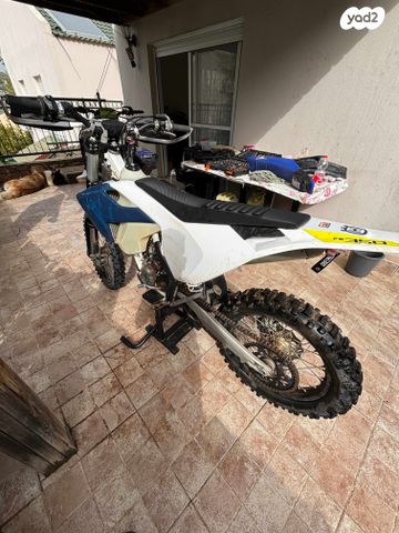 מודעת רכב הוסקוורנה FE350