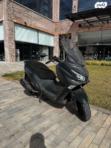 מודעת רכב סאן יאנג ג'וי-מקס 125