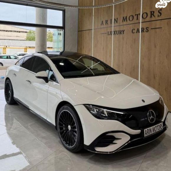 מודעת רכב מרצדס-בנץ EQE