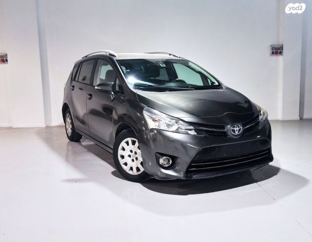 מודעת רכב טויוטה ורסו