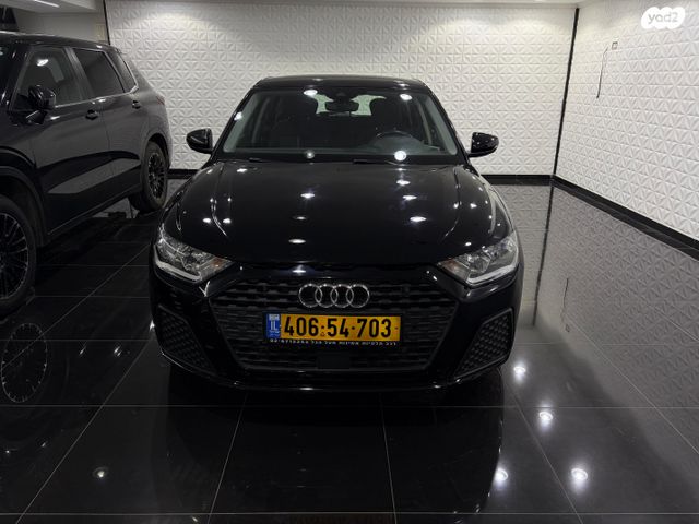 מודעת רכב אאודי A1