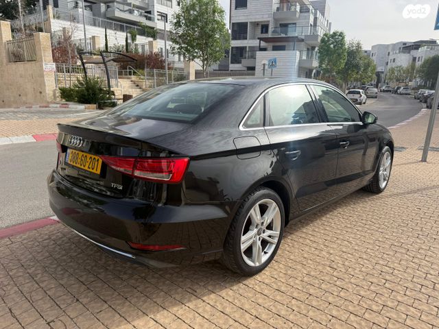 מודעת רכב אאודי A3 1