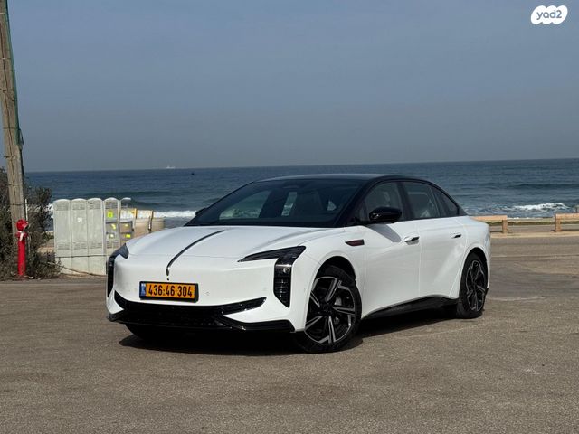 מודעת רכב הונגצ'י EH7