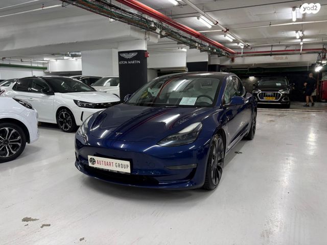 מודעת רכב טסלה מודל 3