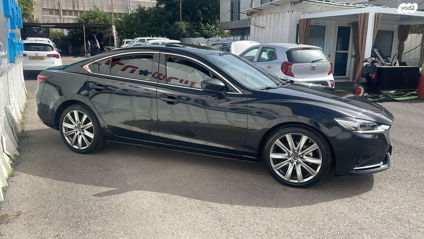 מודעת רכב מאזדה 6