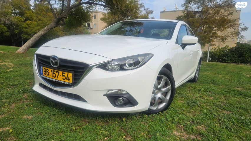 מודעת רכב מאזדה 3