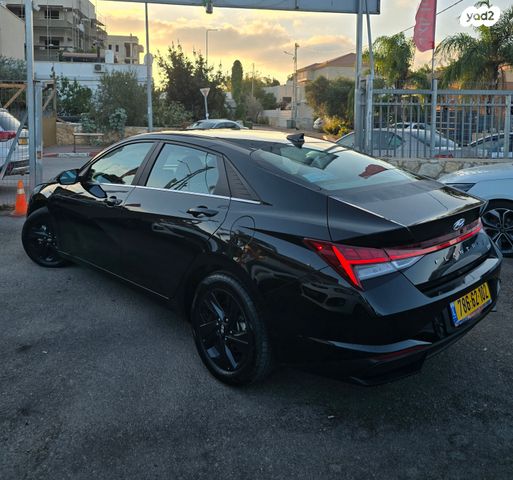 מודעת רכב יונדאי אלנטרה 1