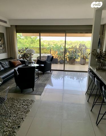 קדושי השואה 20