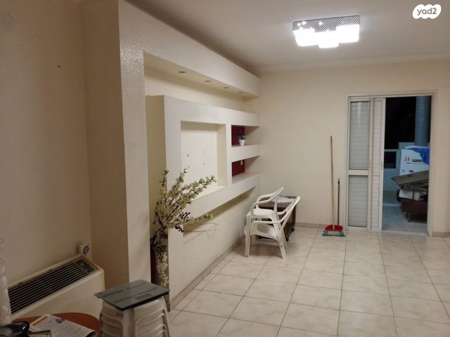 יוסף כובשי 9