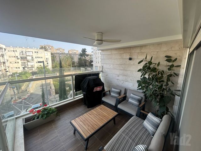 דירה למכירה בתל אביב יפו — 2
