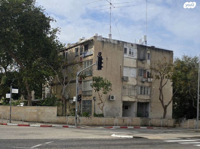 שדרות יוספטל 30