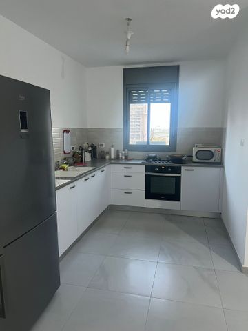 שלום דנינו 10