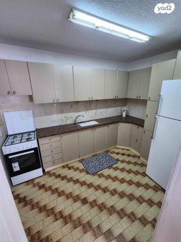 שדרות יעלים 74