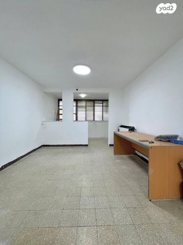 שדרות דגניה 25