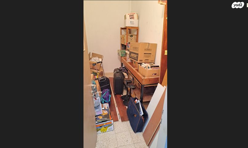 זכרון יעקב 10