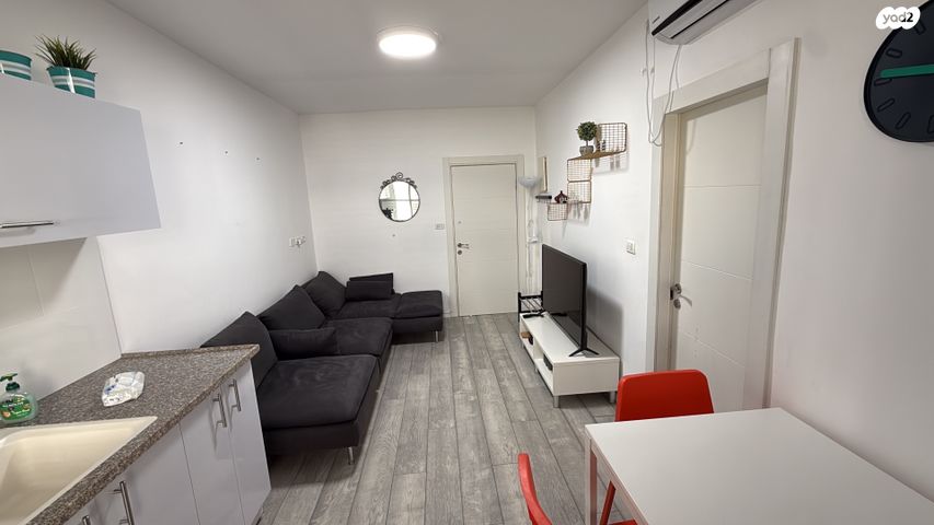 אהרון אייזנברג 46