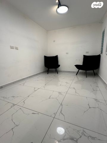 מרדכי אנילביץ' 17