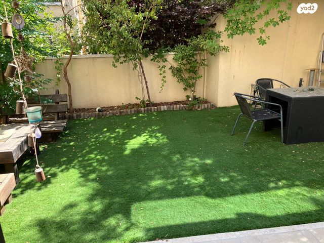 ז'בוטינסקי 5