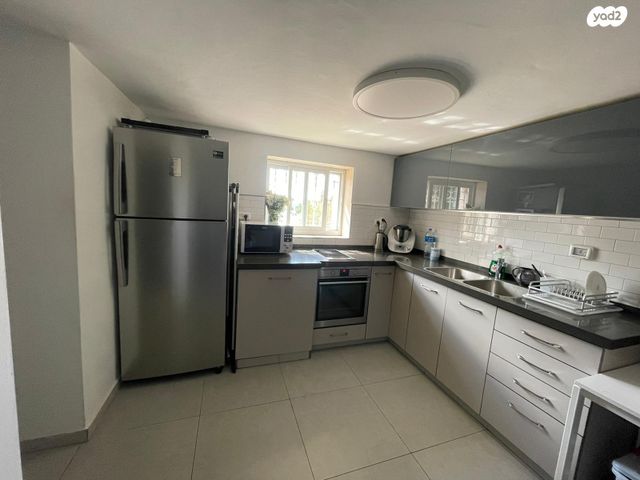 דוד פ. מרץ 30