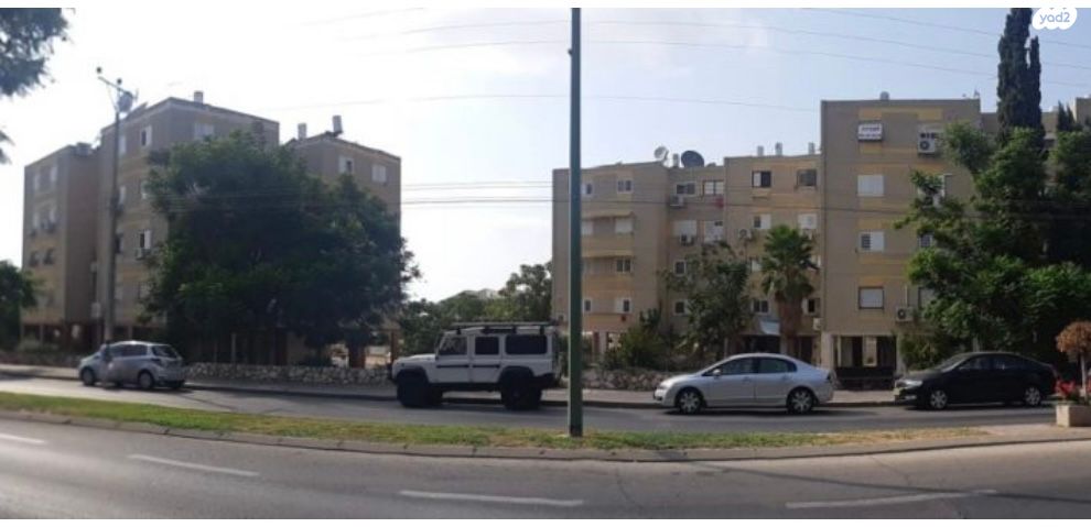 ח.מ. שפירא 18