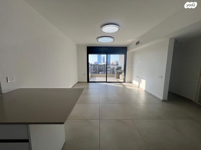 חיים הרצוג 9